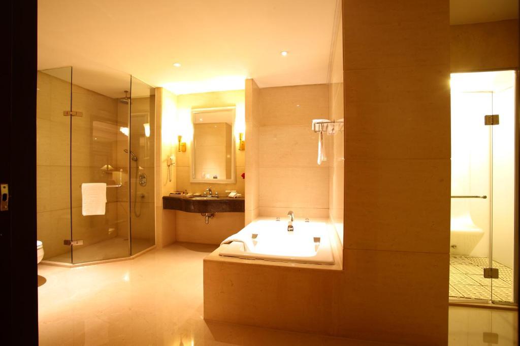 דונגגואן Forla Hotel מראה חיצוני תמונה